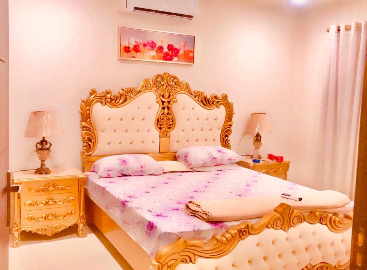 Atrium High Suite 2Bed Family Apartment Near Giga Mall Islamabad Bagian luar foto